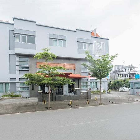 Oyo 424 Asia Hotel Makasar Exteriér fotografie