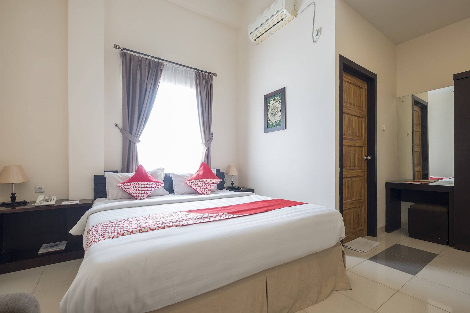 Oyo 424 Asia Hotel Makasar Exteriér fotografie